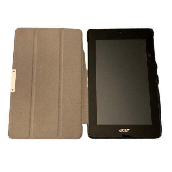 Acer Iconia OneTablet  7 Inch B1-730HD (8GB) Black With Case - Picture 1 of 9